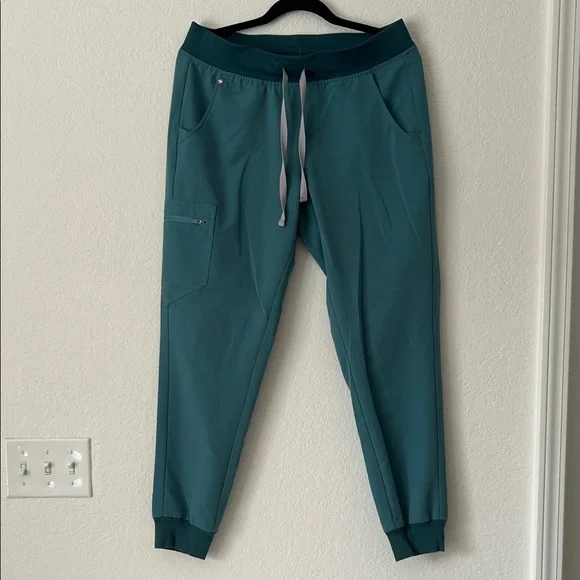 Figs Hydrogreen Small Rafaela Top & Medium Zamora Jogger Bottoms (Set) EUC - Picture 7 of 9